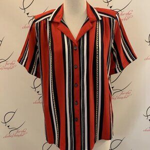ALLISON DALEY. Size 10P. Textured Nautical Short Sleeve Shirt. Yoke. B6
